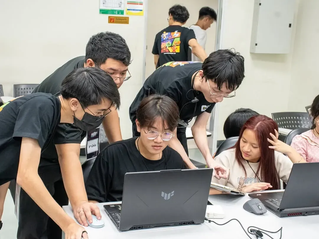 🎶 เวทีที่ห้า | AI Rotation 🤖