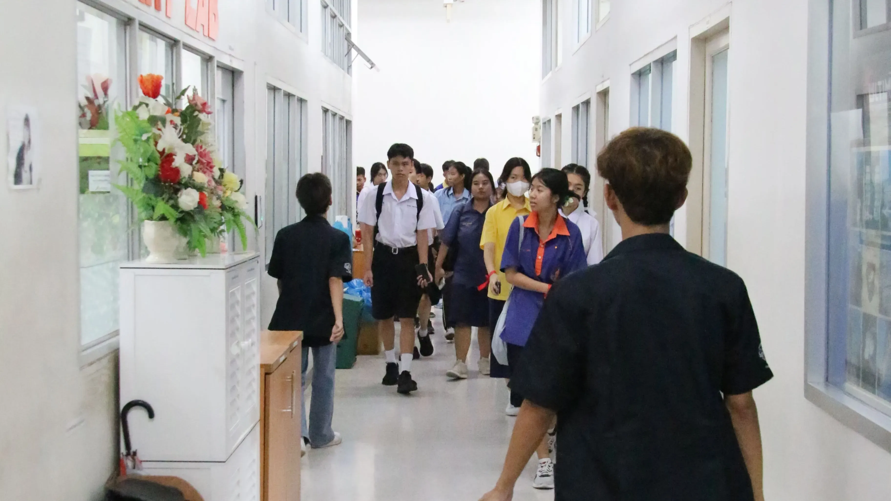 Engi's Journey: สายไฟฟ้า